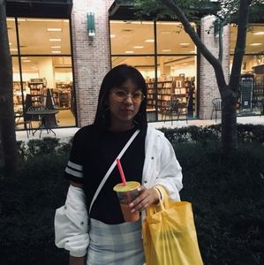 Meet your Posher, Jazmin